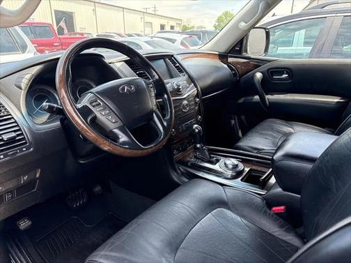 2013 INFINITI QX56 Base