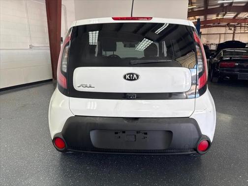 2015 Kia Soul +