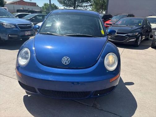 2008 Volkswagen New Beetle S