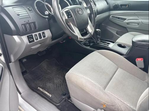 2013 Toyota Tacoma Base