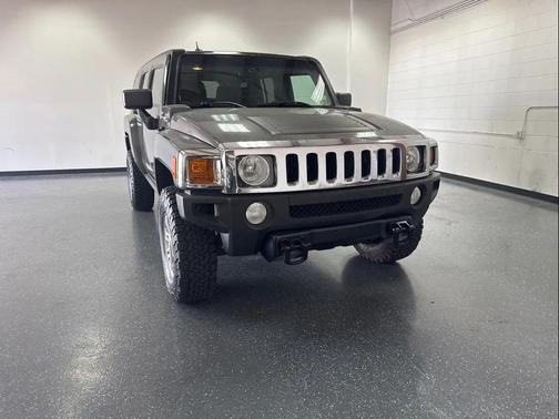 2008 Hummer H3 Base