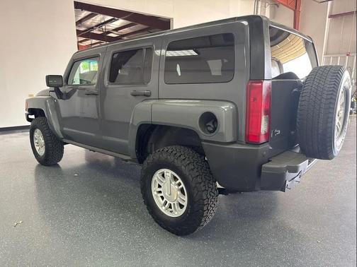 2008 Hummer H3 Base