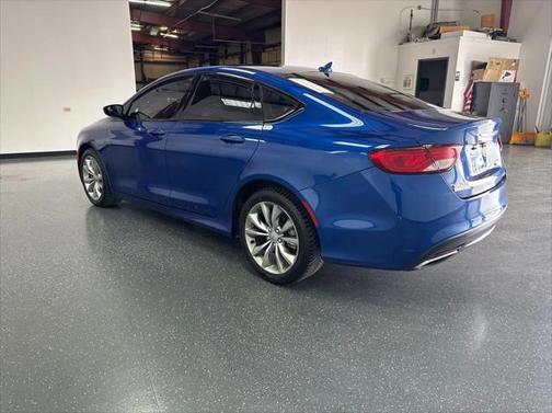 2016 Chrysler 200 S