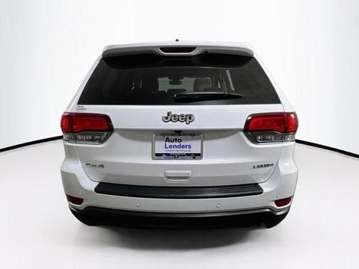 2022 Jeep Grand Cherokee Laredo