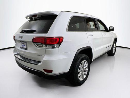 2022 Jeep Grand Cherokee Laredo