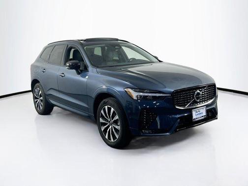 2024 Volvo XC60 B5 Plus Dark Theme