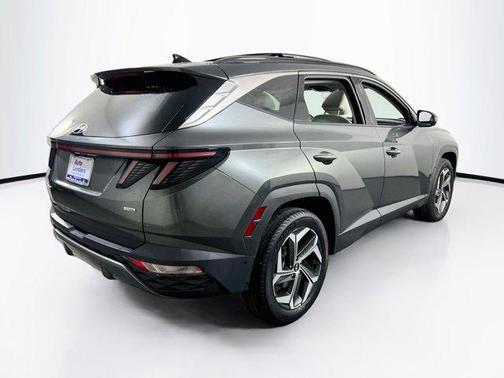 Amazon Gray 2023 Hyundai TUCSON Limited