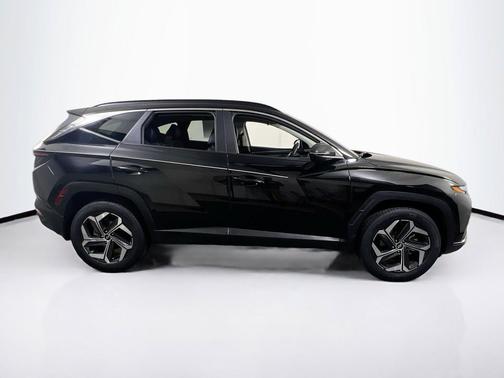 Phantom Black 2023 Hyundai TUCSON SEL