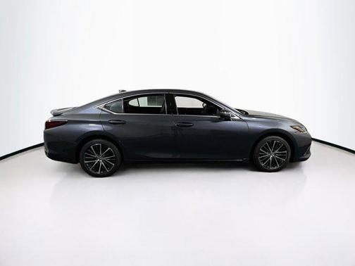 2023 Lexus ES 250 Base