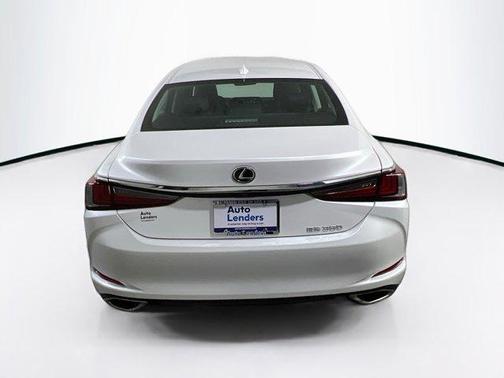 2022 Lexus ES 350 Base