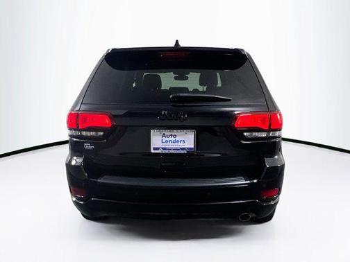 2022 Jeep Grand Cherokee Laredo