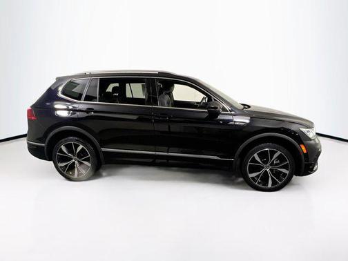 2023 Volkswagen Tiguan 2.0T SEL R-Line 4MOTION