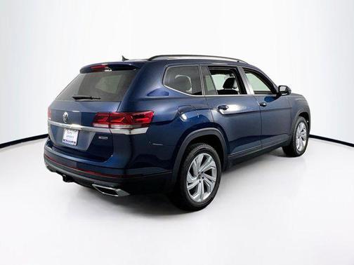 2022 Volkswagen Atlas 3.6L SE w/Technology