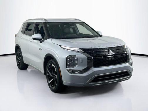 2023 Mitsubishi Outlander PHEV SEL