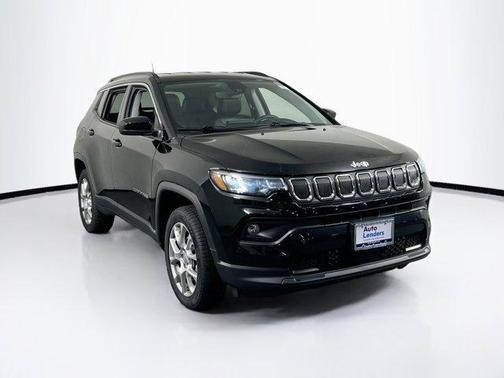2022 Jeep Compass Latitude Lux