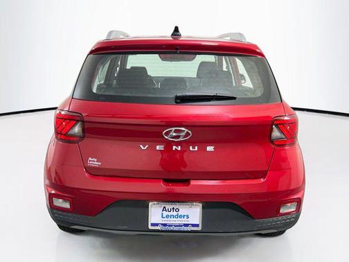 2022 Hyundai VENUE SEL