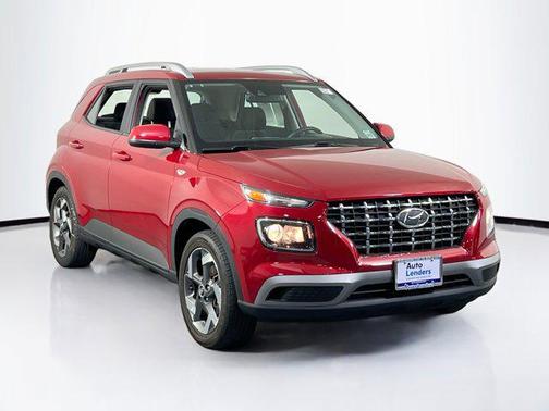 2022 Hyundai VENUE SEL