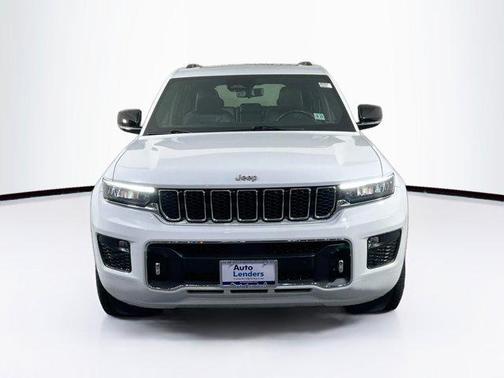 2022 Jeep Grand Cherokee Overland