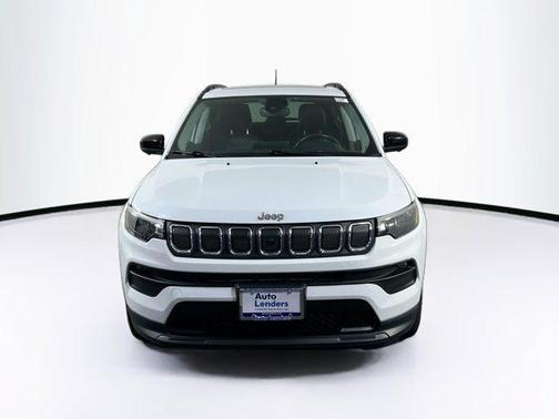 Bright White Clearcoat 2022 Jeep Compass Latitude Lux
