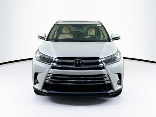 2018 Toyota Highlander Limited Platinum