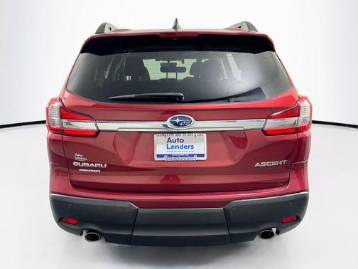Crimson Red Pearl 2022 Subaru Ascent Premium 8-Passenger