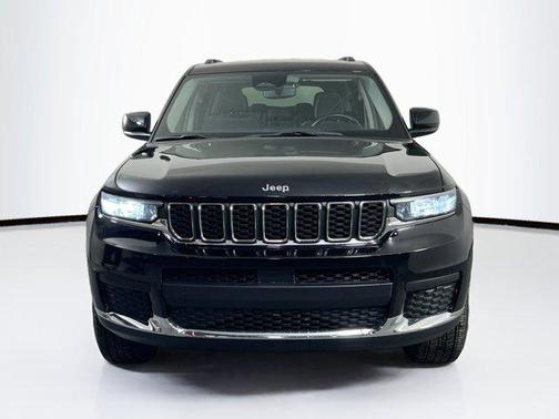 2021 Jeep Grand Cherokee L Laredo