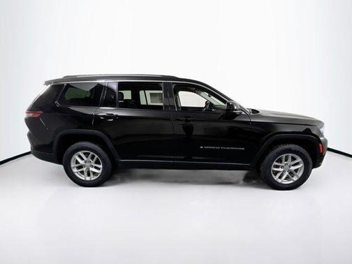 2021 Jeep Grand Cherokee L Laredo