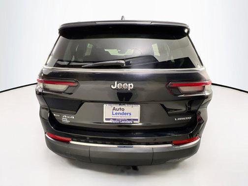 2021 Jeep Grand Cherokee L Laredo