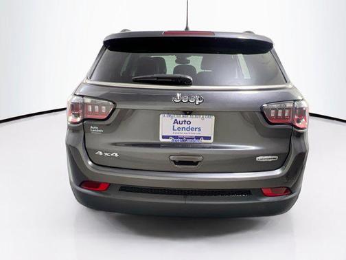 Granite Crystal Metallic Clearcoat 2022 Jeep Compass Latitude Lux