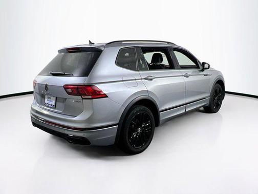 2022 Volkswagen Tiguan 2.0T SE R-Line Black 4MOTION