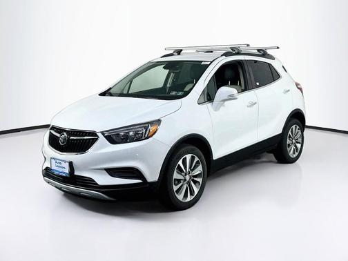 Summit White 2018 Buick Encore Preferred