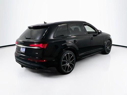 2021 Audi Q7 55 Prestige