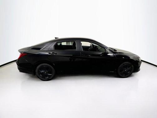 2023 Hyundai ELANTRA HEV Blue