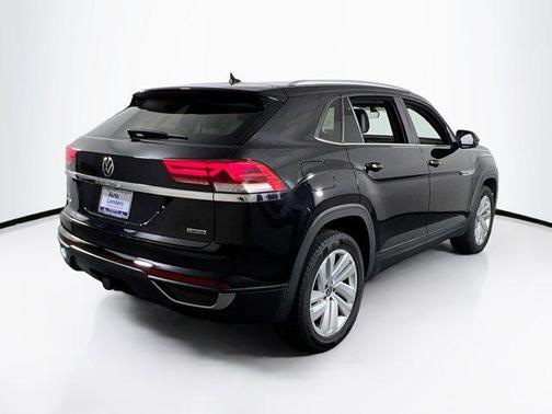 2022 Volkswagen Atlas Cross Sport 3.6L V6 SE w/Technology