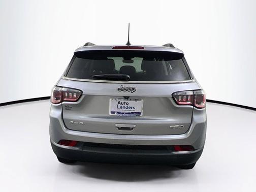 Billet Silver Metallic Clearcoat 2022 Jeep Compass Latitude Lux