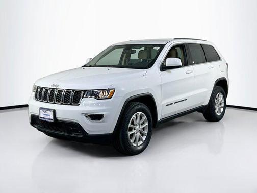 2022 Jeep Grand Cherokee Laredo