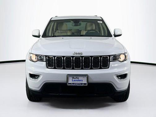 2022 Jeep Grand Cherokee Laredo