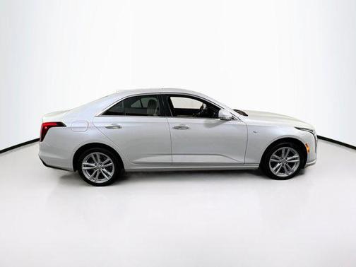2022 Cadillac CT4 Luxury
