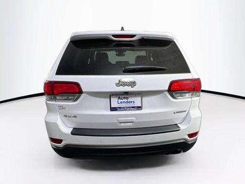 2022 Jeep Grand Cherokee Laredo