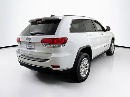 2022 Jeep Grand Cherokee Laredo