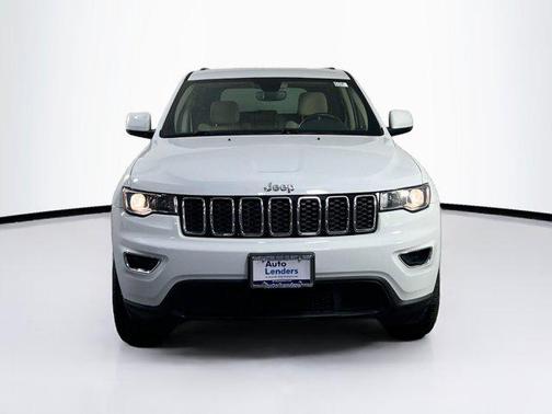2022 Jeep Grand Cherokee Laredo