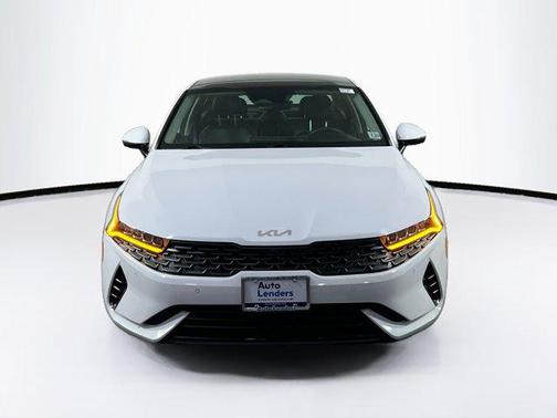 2022 Kia K5 EX
