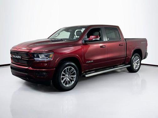 Delmonico Red Pearlcoat 2022 RAM 1500 Laramie