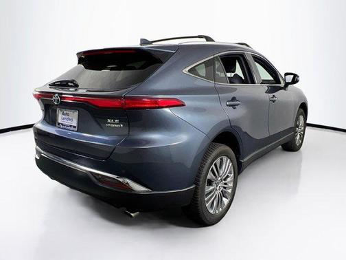 2022 Toyota Venza XLE