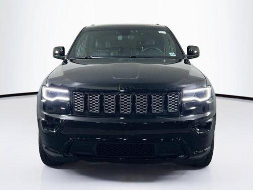 2022 Jeep Grand Cherokee Laredo