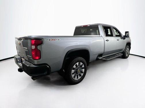 2025 Chevrolet Silverado 2500 Custom