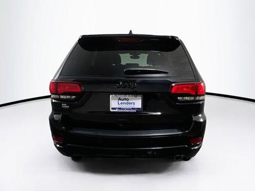 2022 Jeep Grand Cherokee Laredo