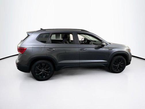 2022 Volkswagen Taos 1.5T S