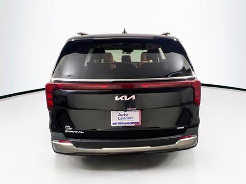 2025 Kia Carnival Hybrid SX