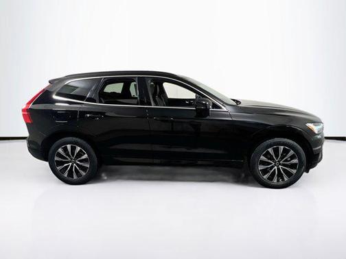 2023 Volvo XC60 B5 Core